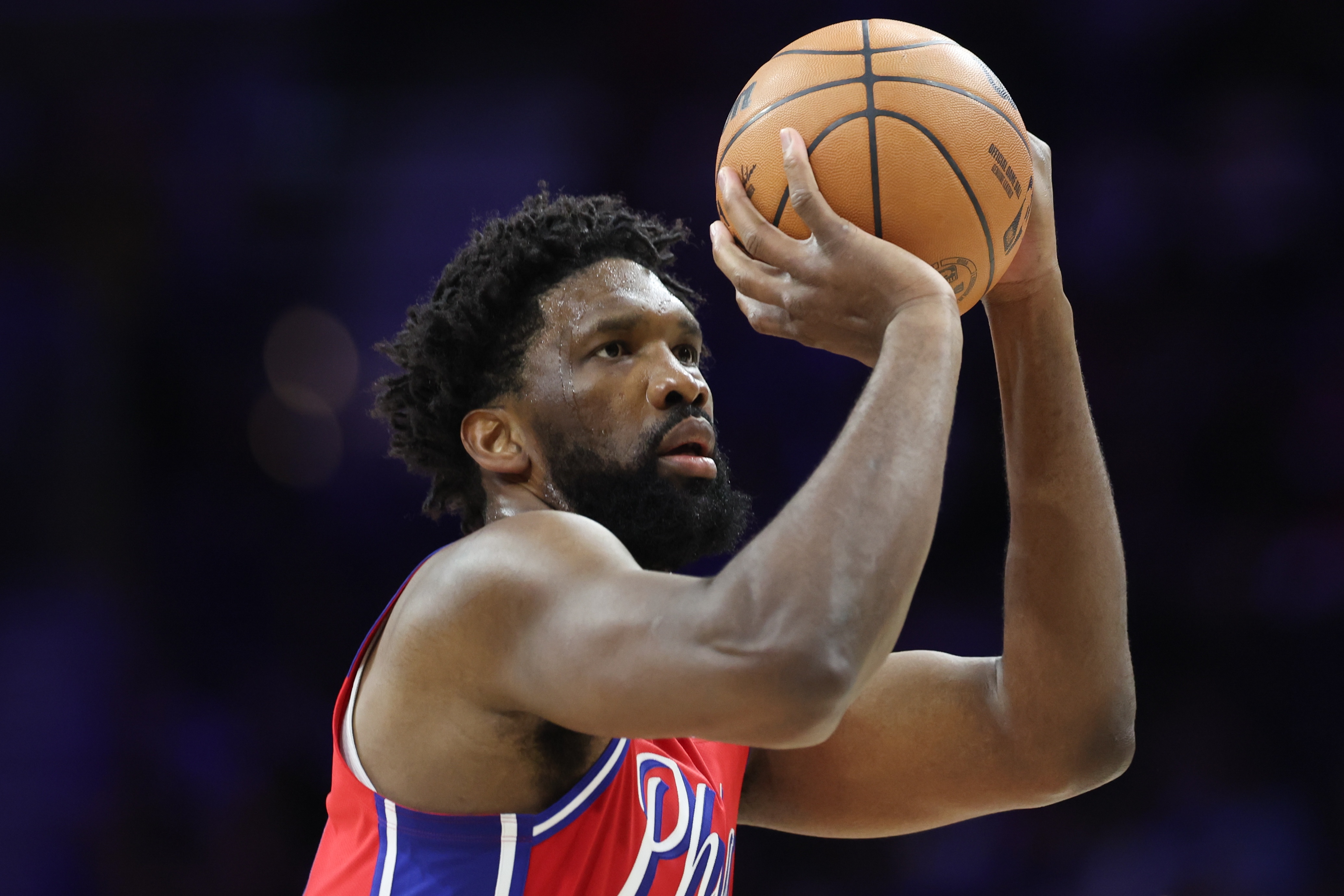 kaiyun-高效表现！恩比德17中10&amp;罚球10中9 得到30分9篮板4助攻